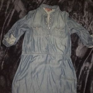 denim dress, size m. cinched waist